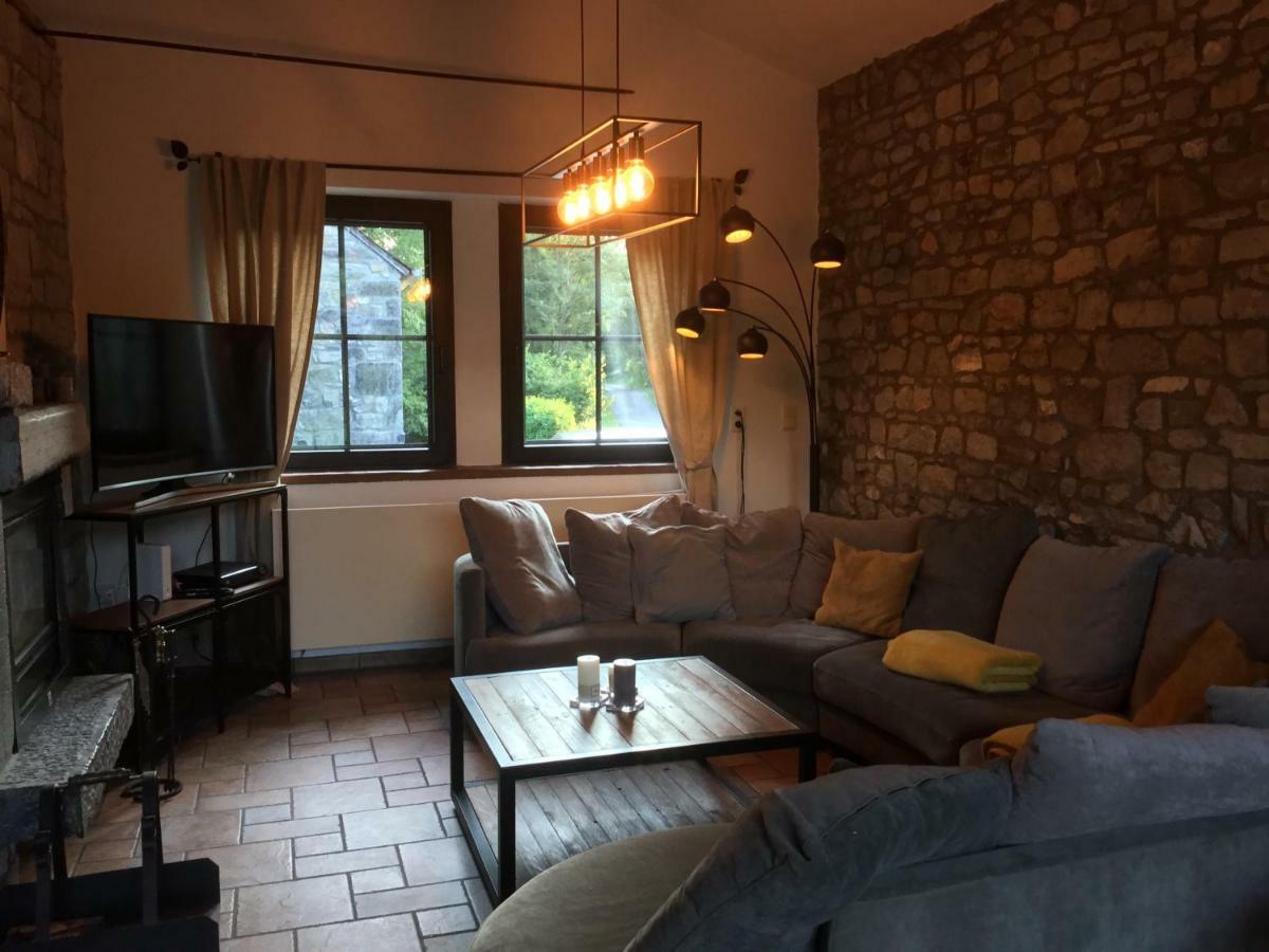 La Parenthese Villa Chimay Exterior photo